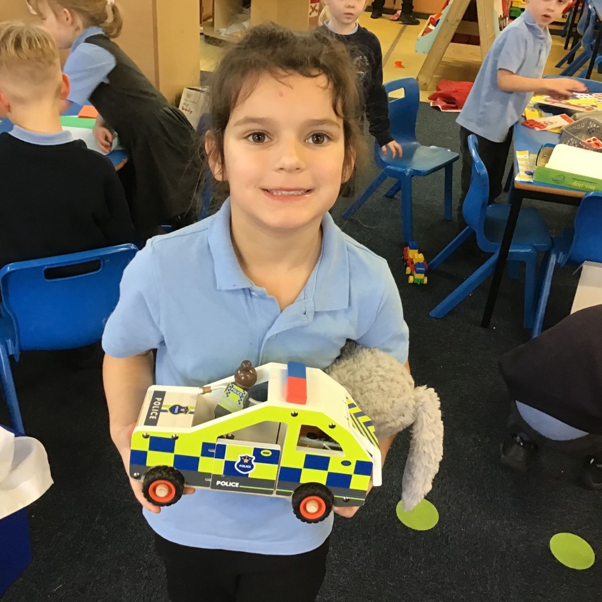 Stoke Prior First School - People who help us.
